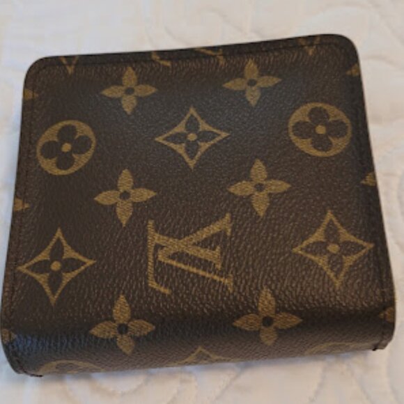 Louis Vuitton Vintage Wallet - Picture 2 of 13